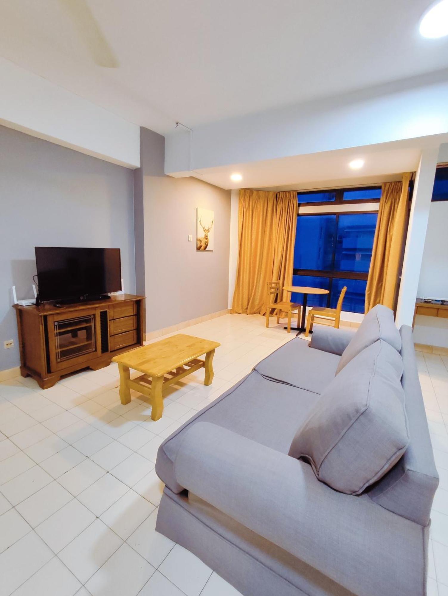 Fahrenheit88 2minspavilionkl Trx By Abby Apartemen *